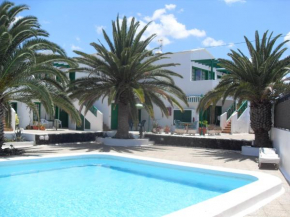 Гостиница Irene Apartment  Пуерто Кармен